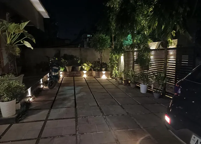 Riverside Palm Deluxe Double Room With Ac In A House Near Kamakhya And Ihr