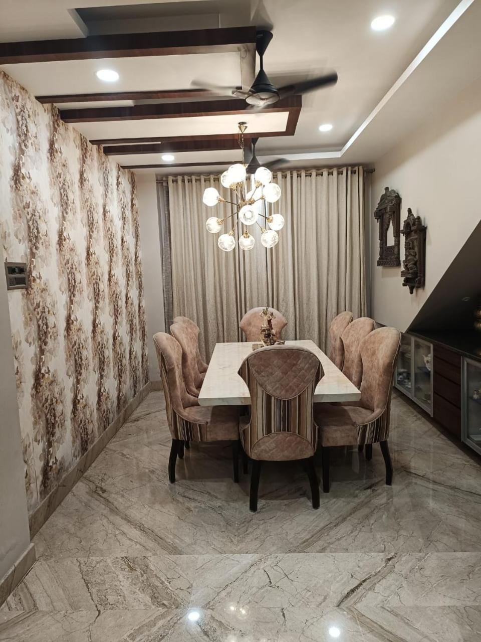 Riverside Palm Deluxe Double With Ac In A House Near Kamakhya And Ihr * Guwahati
